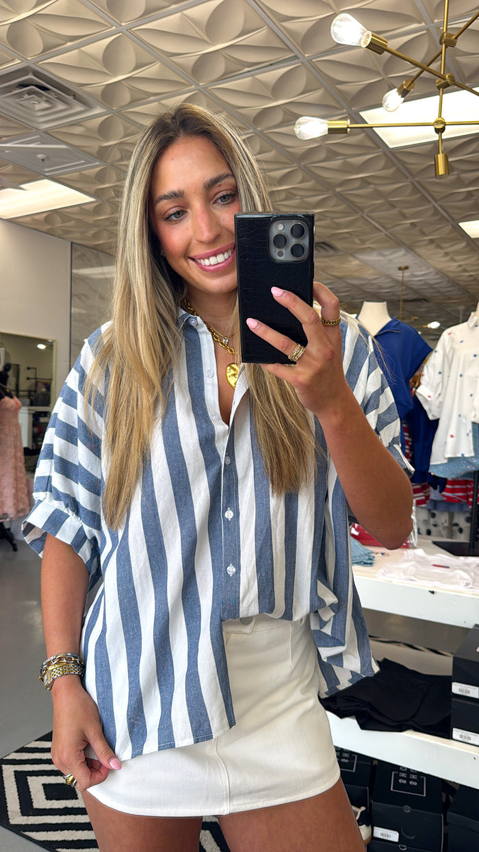 BLUE + WHITE STRIPE BUTTON TOP