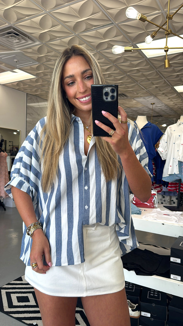 BLUE + WHITE STRIPE BUTTON TOP