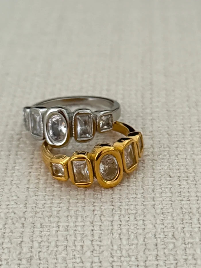 THE GOLD HAZEL RING - SIZE 8